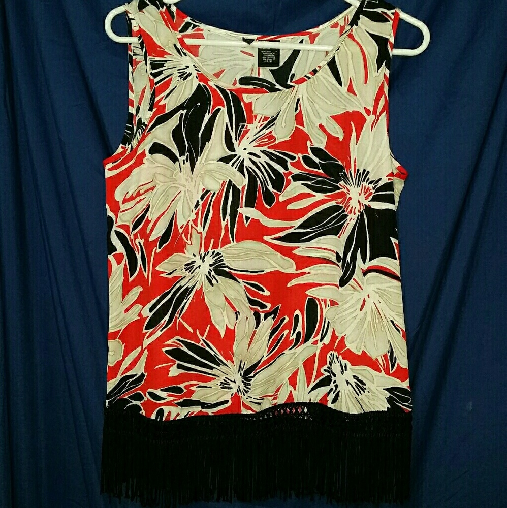 Floral Sleeveless Blouse